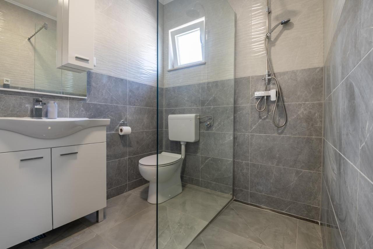 Apartmani Vuletic Неум Экстерьер фото